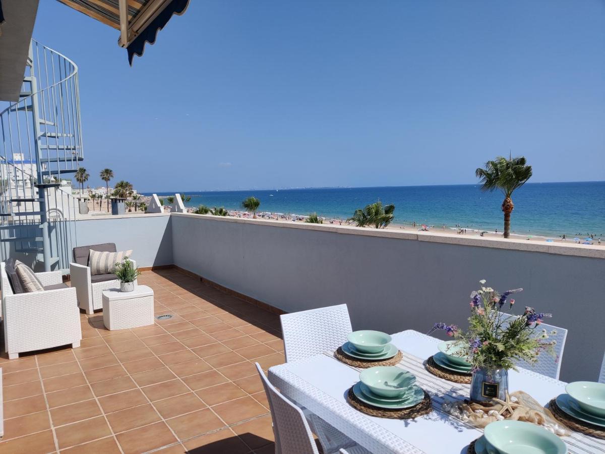 Atico Al Sol En Primera Linea De Playa Apartment โรตา ภายนอก รูปภาพ